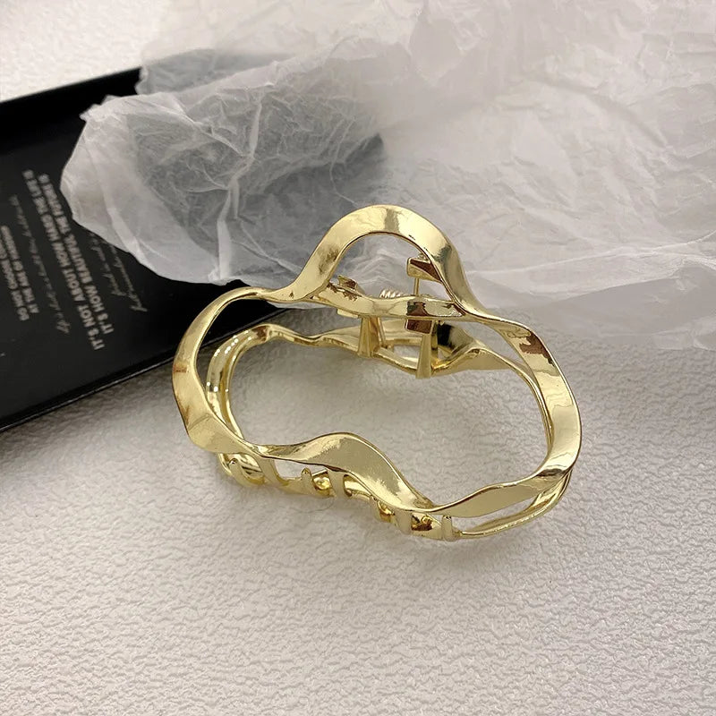 Elegant Gold Silver Hollow Geometric Metal Hair Claw For Women Long Thick Hair Holder Hair Claw Clip Fashion Hair Accessories 25