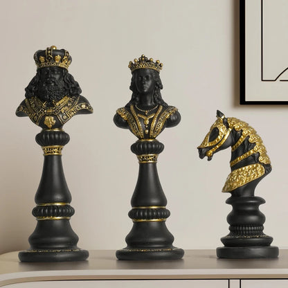 Resin Handicraft Chess Golden King Abstract Portrait Sculpture Chess Piece Decorative Figurines Room Decoration Accessories