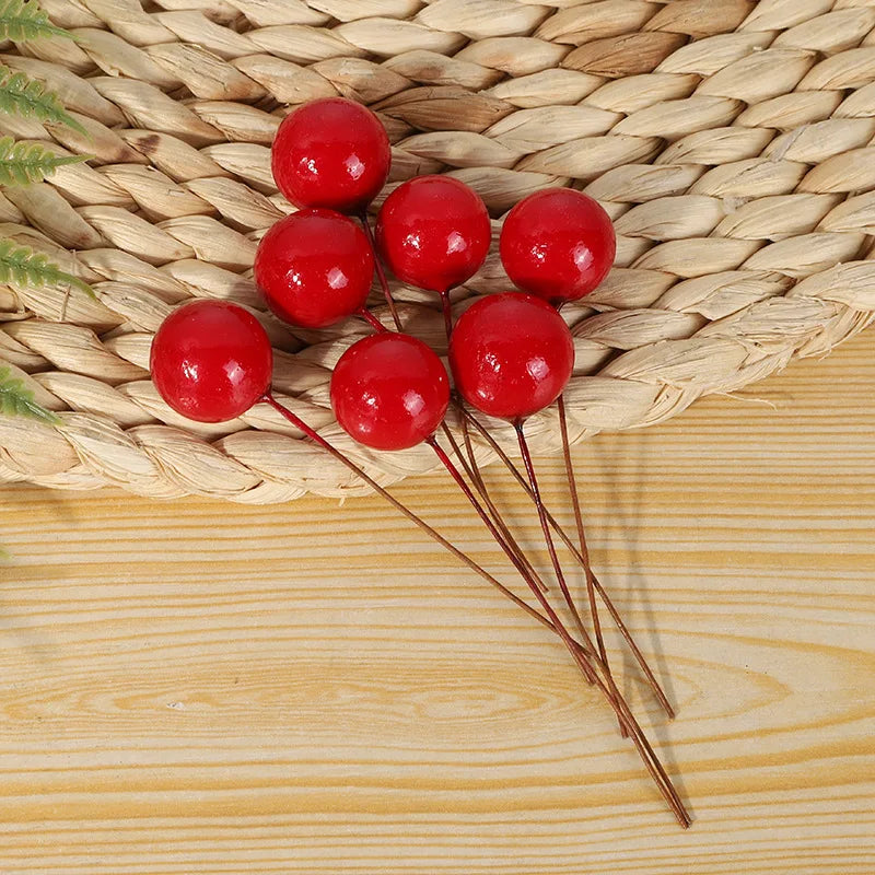 100pcs Artificial Berries Gold Silver Red Cherry Stamen Mini Fake Flowers Pearl Beads for DIY Christmas Party Craft Decoration Red