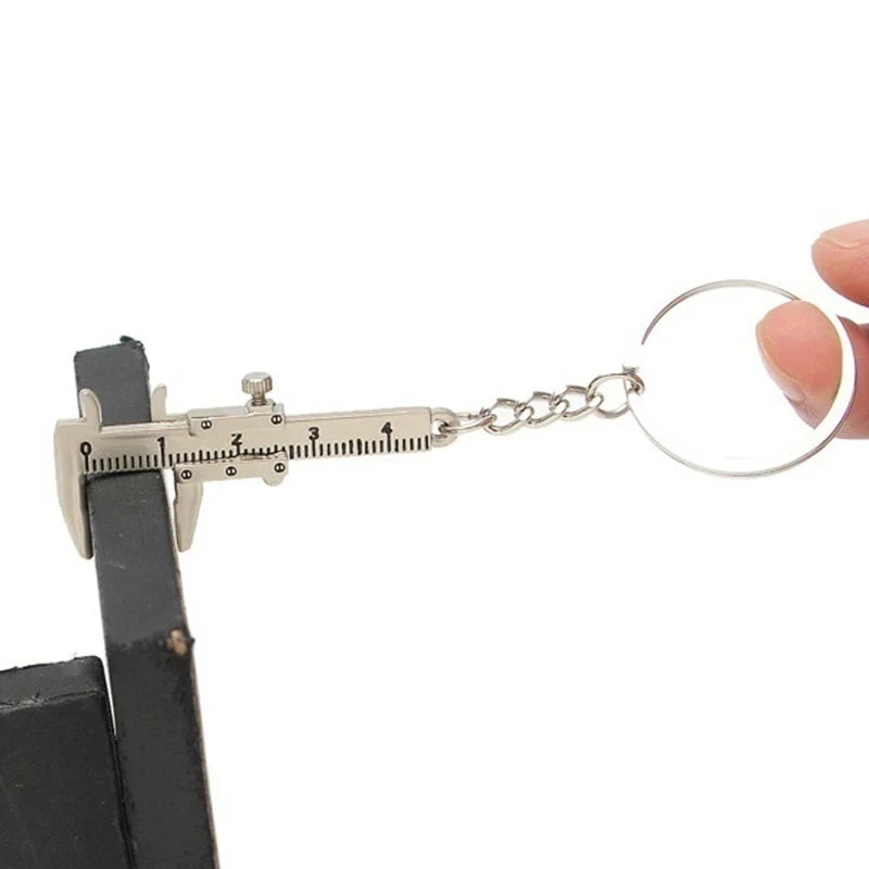 New Fashion Car Key Mini Vernier Caliper Portable 0-40mm keychain Measuring Gauging Tools Car Turbo key Chain Ring Ruler Caliper