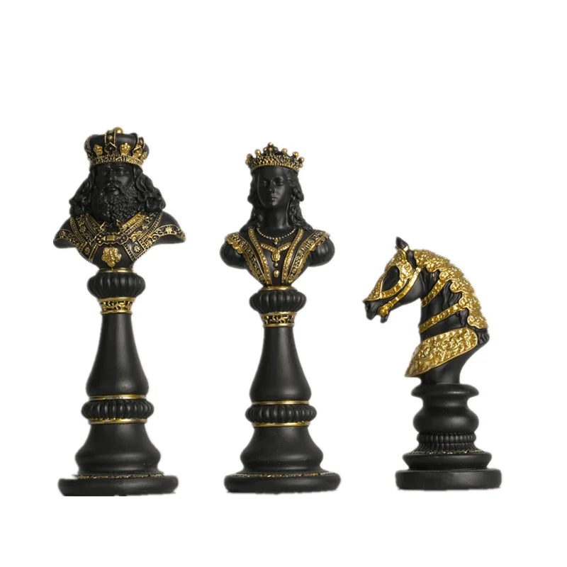 Resin Handicraft Chess Golden King Abstract Portrait Sculpture Chess Piece Decorative Figurines Room Decoration Accessories