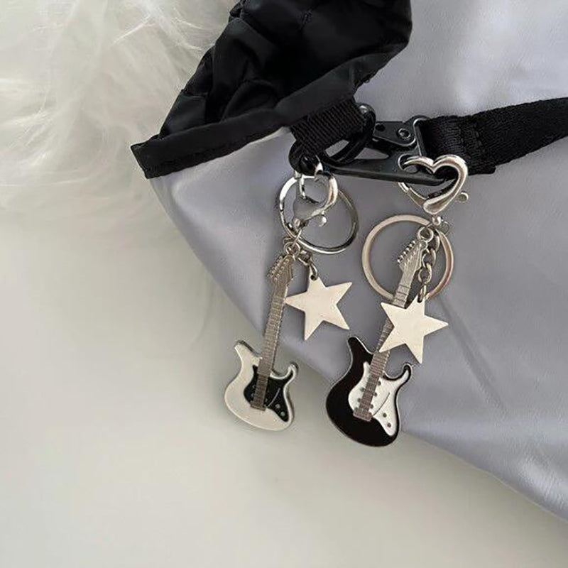 Guitar Keychain Love Heart Star Key Chain For Women Girl Y2K Sweet Keychain Cool Trend Hanging Pendant Vintage Accessories