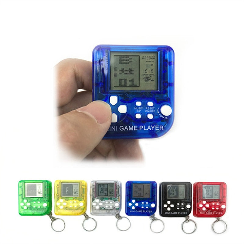 Pocket Mini Classic Game Machine Keychain Children's Handheld Retro Nostalgic Game Console With Keyring Video Game 26 Games Gift